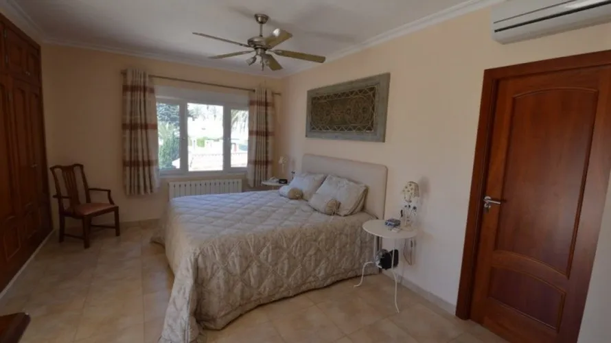 Villa de 276m² à Cabo Roig, Spain No. 257 № 11