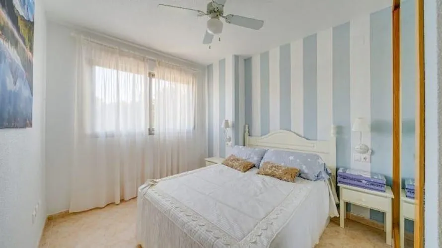 Apartment de 2 chambres à Villajoyosa, Spain No. 883 № 23