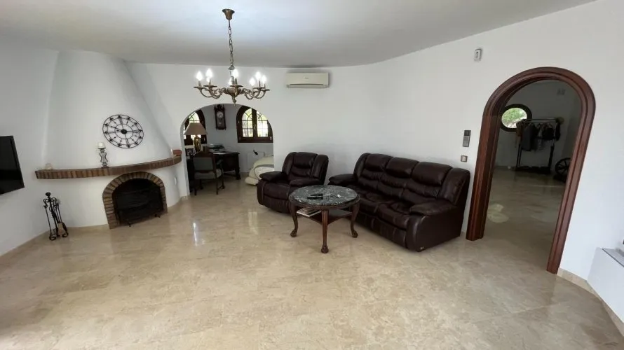 Villa de 4 chambres à Altea La Vella, Spain No. 502 № 6