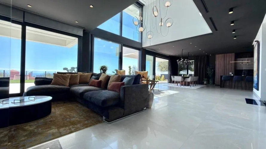 Villa de 890m² à Benidorm, Spain No. 832 № 22
