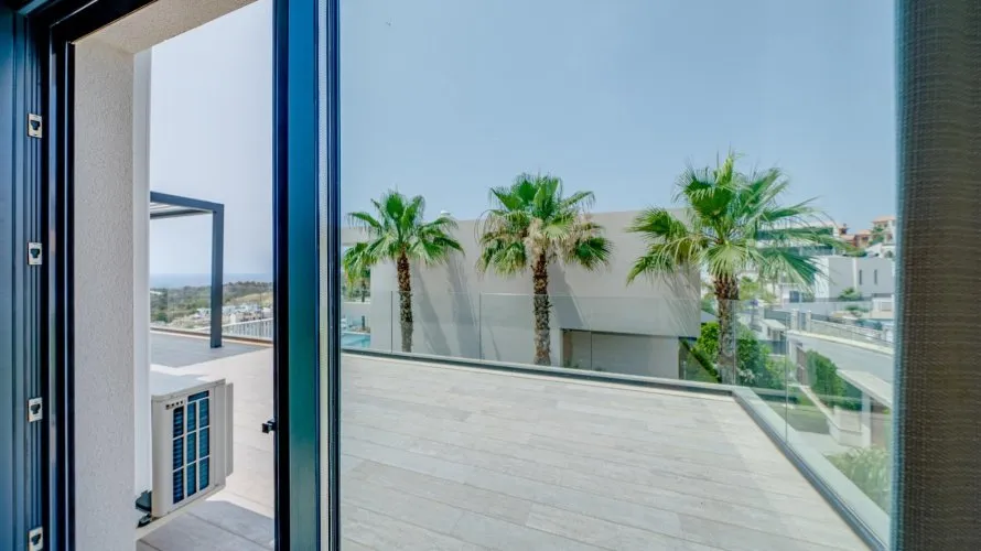 Villa de 5 chambres à Finestrat, Spain No. 458 № 14
