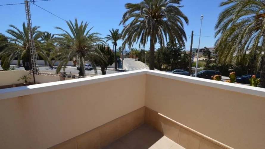 Villa de 276m² à Cabo Roig, Spain No. 257 № 6