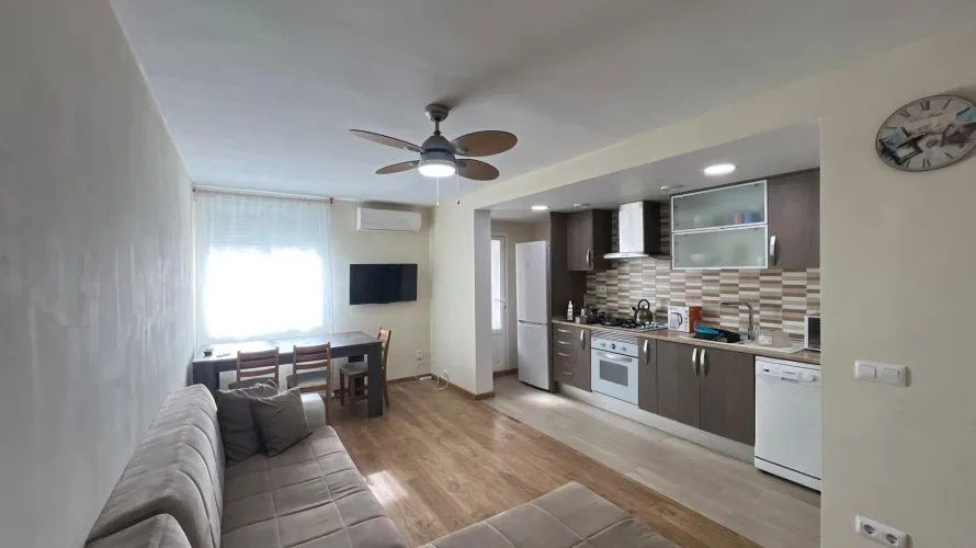 Apartment de 1 chambre à Valencia, Spain No. 875 № 1