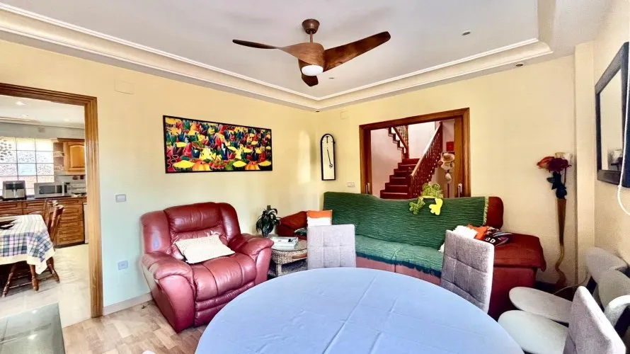 Villa de 4 chambres à Torrevieja, Spain No. 229 № 28