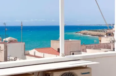 Penthouse de 2 chambres à Torrevieja, Spain No. 616