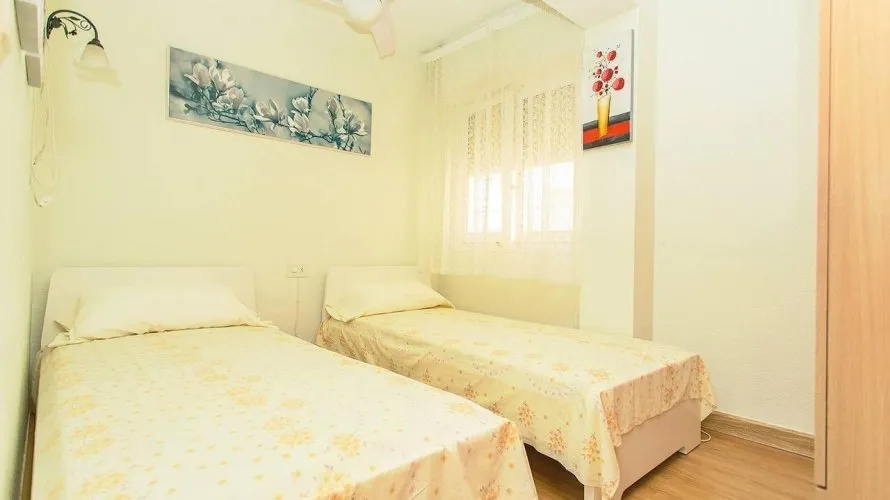 Apartment de 3 chambres à Torrevieja, Spain No. 240 № 14