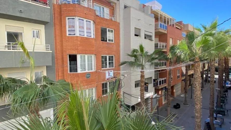 Apartment de 4 chambres à Torrevieja, Spain No. 781 № 14