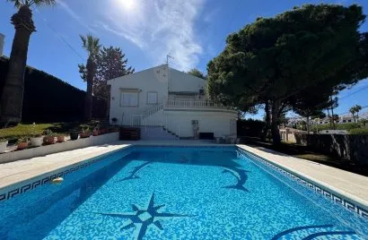 Villa de 3 chambres à Cabo Roig, Spain No. 106