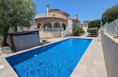 Apartment de 3 chambres à Rojales, Spain No. 767
