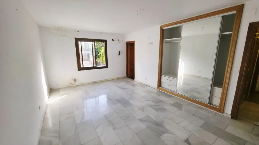 Apartment de 5 chambres à Alicante, Spain No. 906 № 20