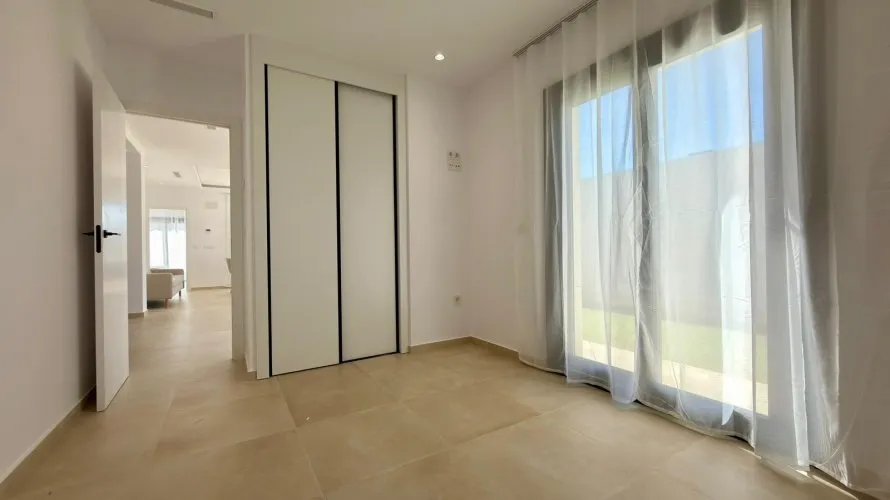 Villa de 3 chambres à Finestrat, Spain No. 171 № 18