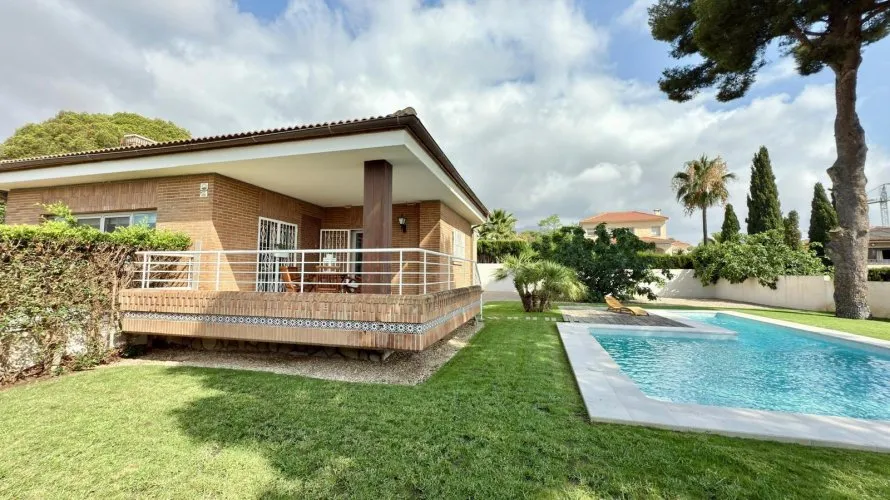 Villa de 3 chambres à La Nucia, Spain No. 80 № 26