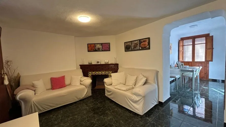 House de 3 chambres à Polop, Spain No. 944 № 26
