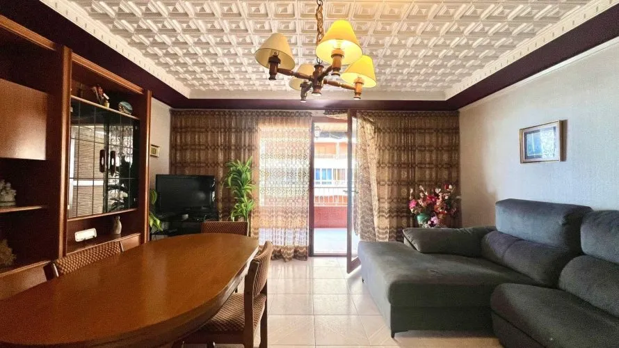 Apartment de 3 chambres à Torrevieja, Spain No. 1081 № 1
