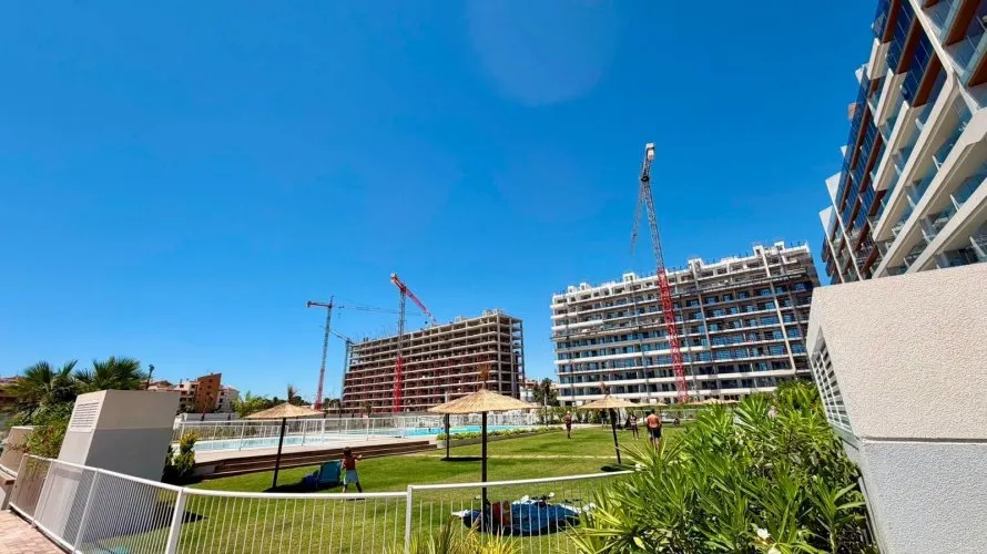 Apartment de 2 chambres à Torrevieja, Spain No. 1991 № 3