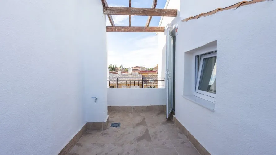 House de 78m² à Torrevieja, Spain No. 1971 № 6