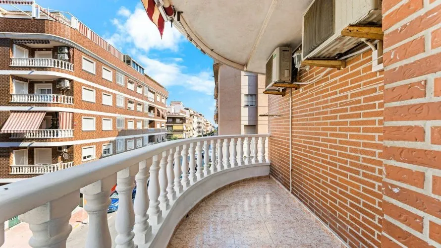 Apartment de 3 chambres à Torrevieja, Spain No. 2177 № 4