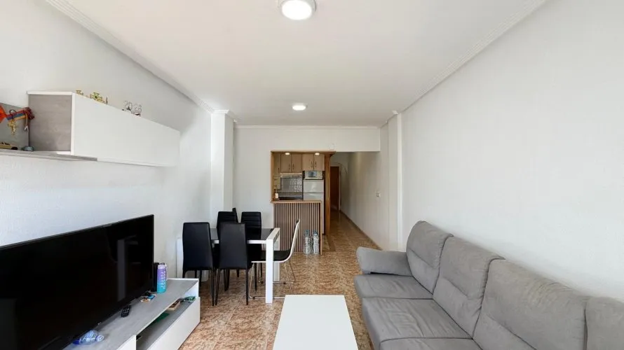 Apartment de 2 chambres à Torrevieja, Spain No. 2120 № 11