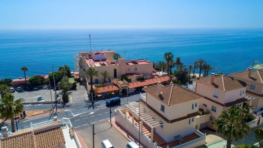 Villa de 180m² à Torrevieja, Spain No. 1950 № 28