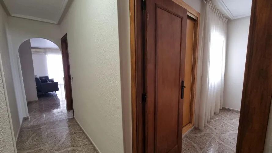 Apartment de 2 chambres à Torrevieja, Spain No. 2073 № 19