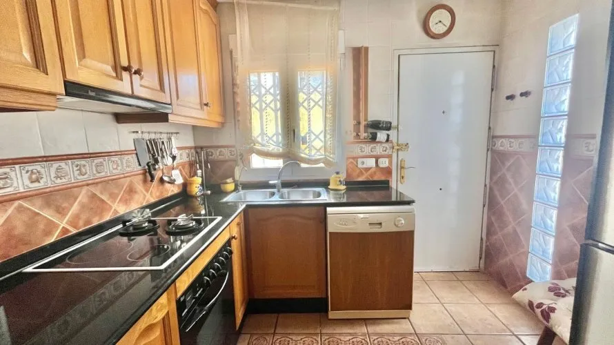 Apartment de 2 chambres à Torrevieja, Spain No. 1056 № 15