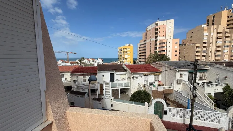 Apartment de 44m² à Torrevieja, Spain No. 2151 № 1
