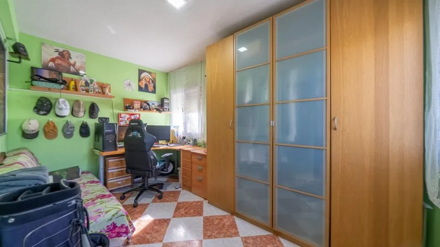 Apartment de 5 chambres à San Martin de Valdeiglesias, Spain No. 1198 № 3