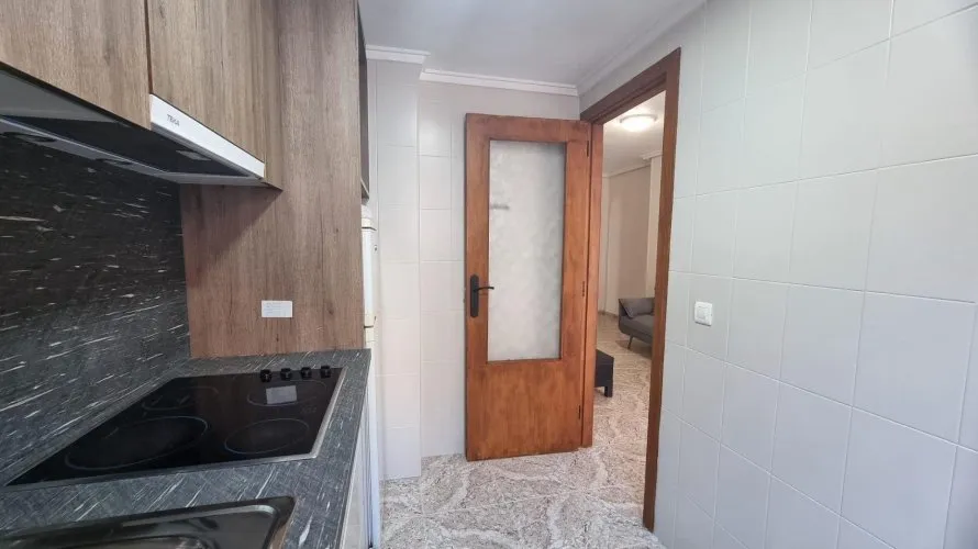 Apartment de 2 chambres à Torrevieja, Spain No. 2073 № 6