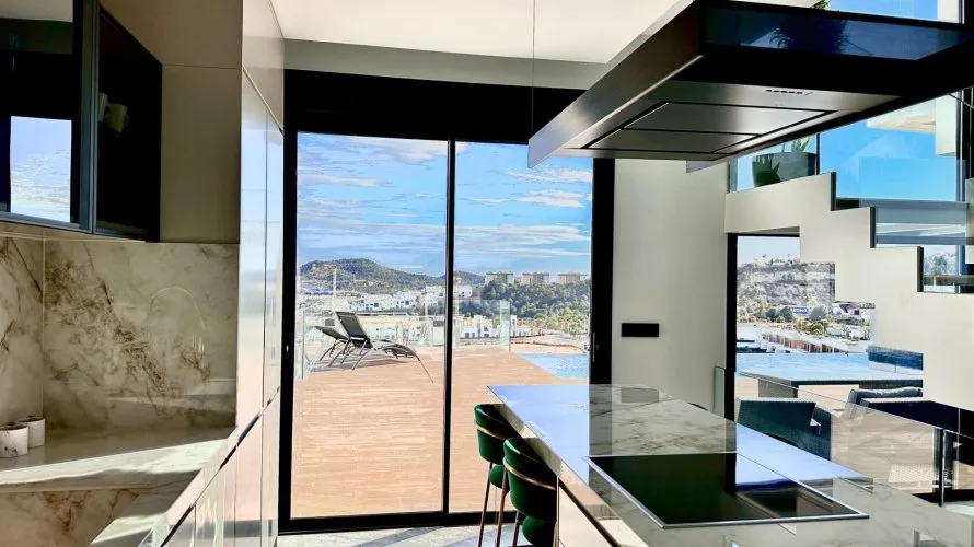 Villa de 3 chambres à Finestrat, Spain No. 1296 № 13