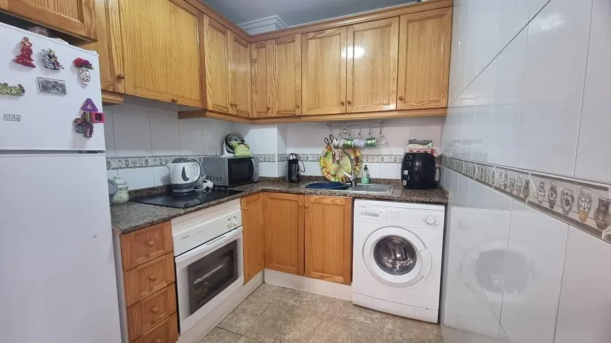 Apartment de 2 chambres à Torrevieja, Spain No. 2089 № 13