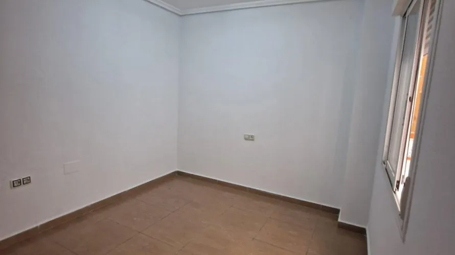 Apartment de 2 chambres à Torrevieja, Spain No. 2072 № 5