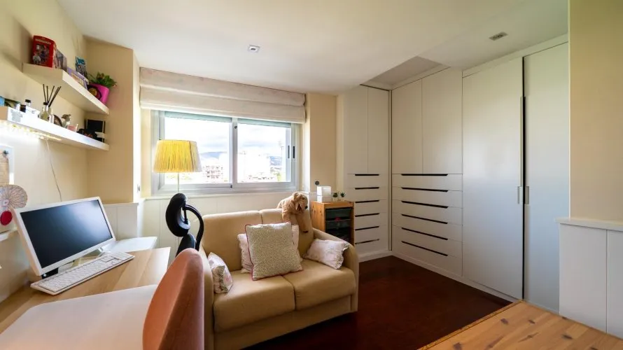 Apartment de 4 chambres à Villajoyosa, Spain No. 1036 № 19
