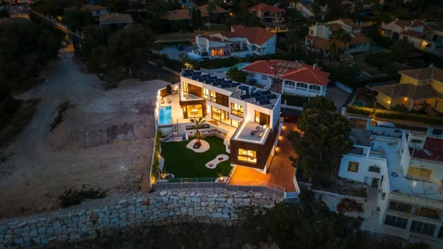 Villa de 4 chambres à Benidorm, Spain No. 2016 № 4