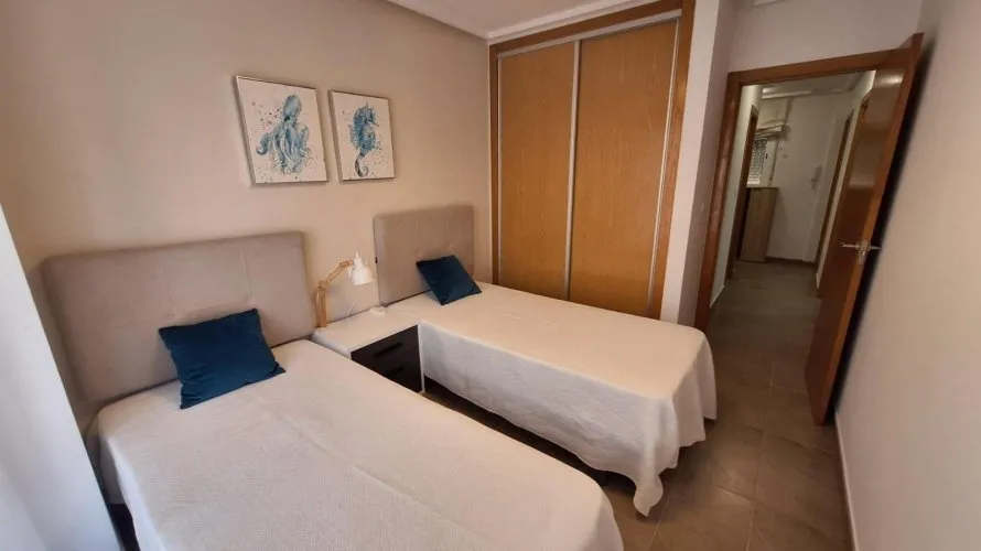 Apartment de 2 chambres à Torrevieja, Spain No. 2002 № 6
