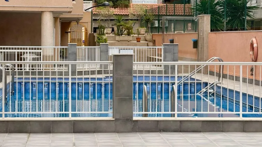 Apartment de 2 chambres à Torrevieja, Spain No. 1012 № 1