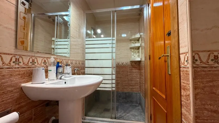 Apartment de 2 chambres à Torrevieja, Spain No. 2222 № 20