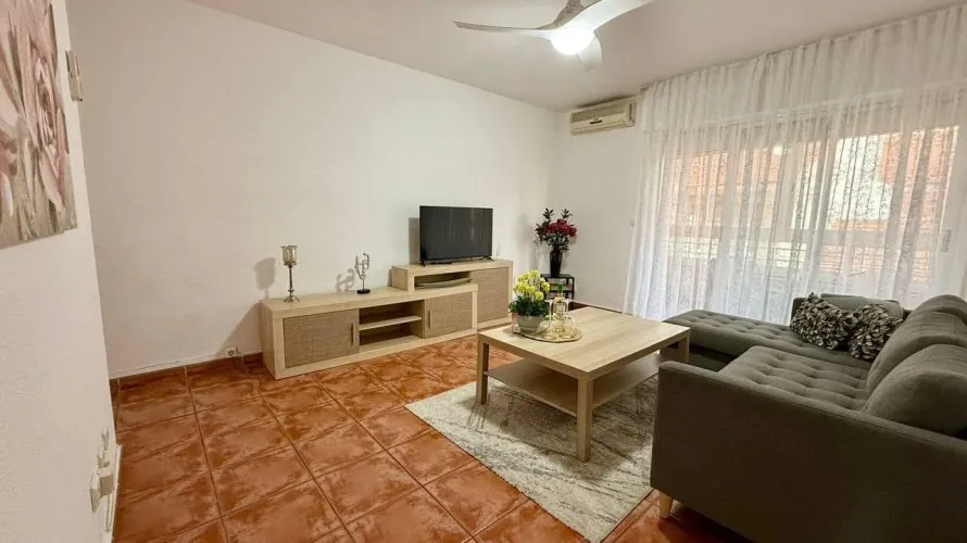 Apartment de 2 chambres à Torrevieja, Spain No. 2033 № 23