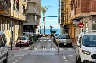 Apartment de 3 chambres à Torrevieja, Spain No. 2096