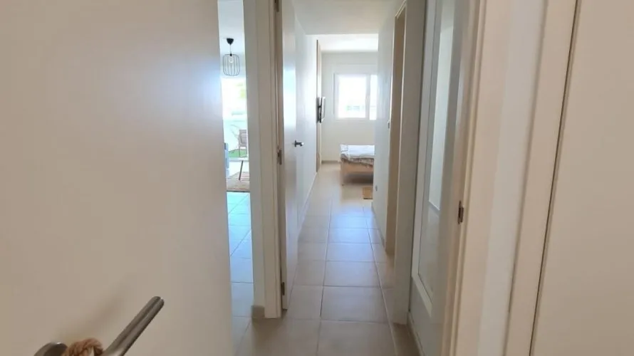Apartment de 2 chambres à Alicante, Spain No. 1246 № 4