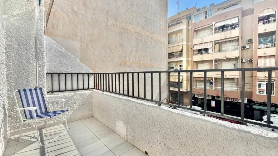 Penthouse de 2 chambres à Torrevieja, Spain No. 2213 № 6