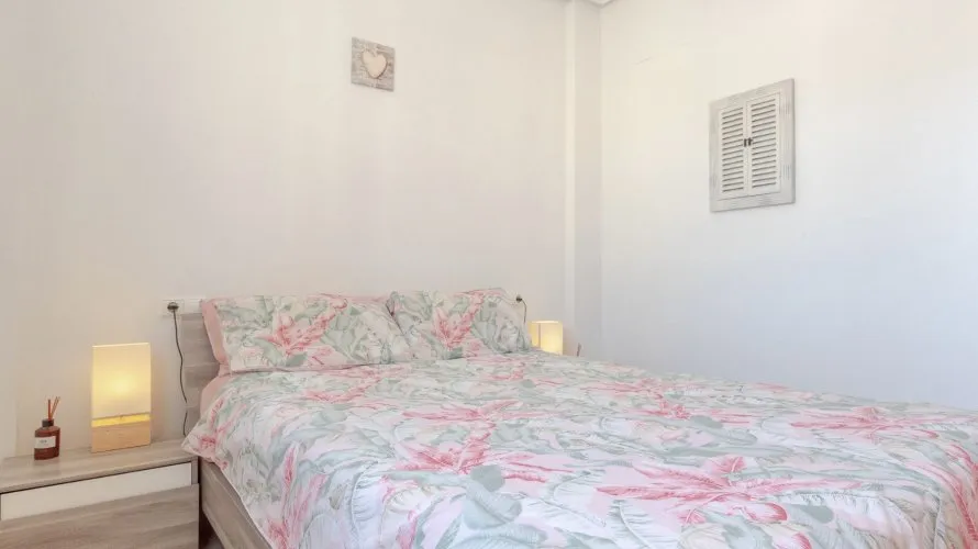 House de 76m² à Alicante, Spain No. 1107 № 13