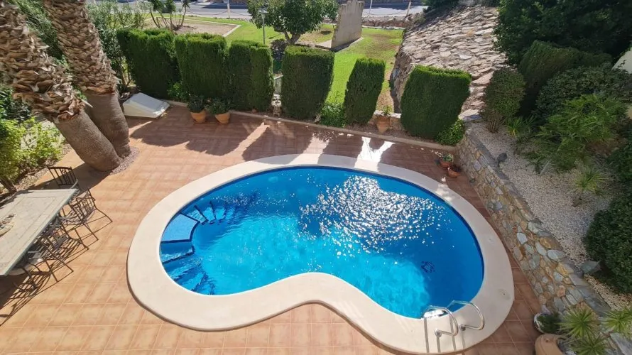 Villa de 124m² à Alicante, Spain No. 966 № 12
