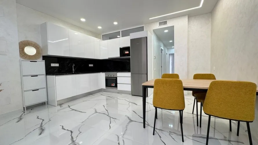 Apartment de 2 chambres à Torrevieja, Spain No. 1388 № 21