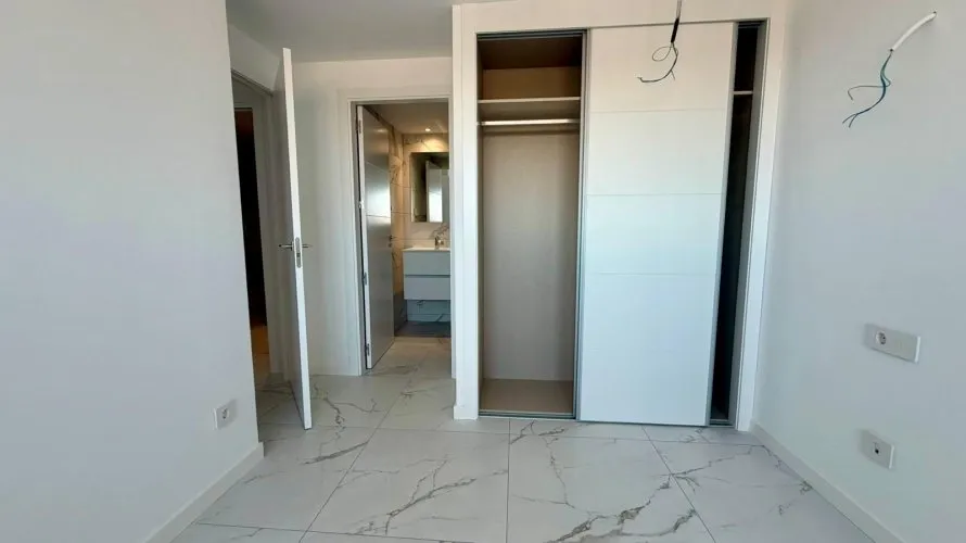 Apartment de 2 chambres à Torrevieja, Spain No. 1991 № 13