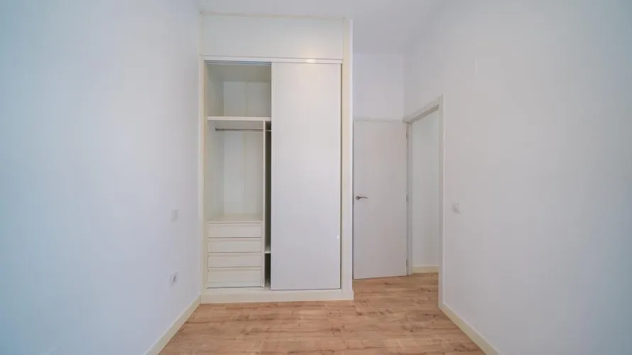 Apartment de 2 chambres à Madrid, Spain No. 1087 № 12