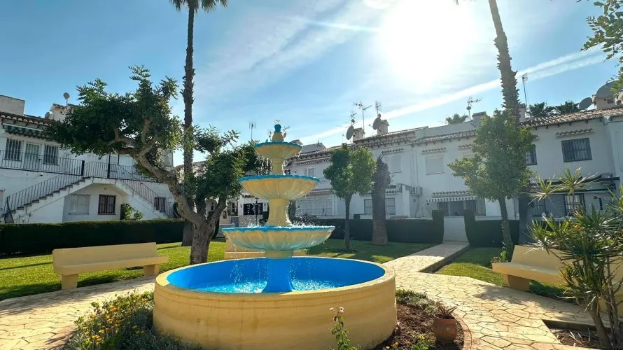 Apartment de 1 chambre à Torrevieja, Spain No. 2246 № 3