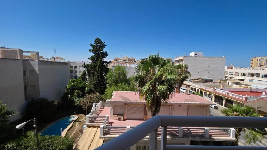 Apartment de 1 chambre à Torrevieja, Spain No. 2245 № 11