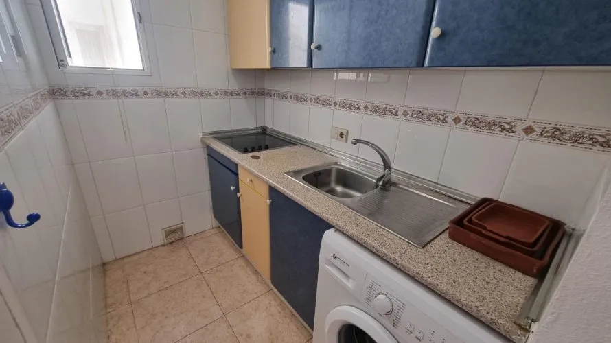 Apartment de 2 chambres à Torrevieja, Spain No. 2203 № 6