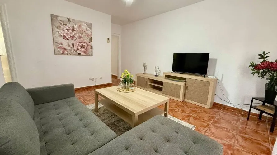 Apartment de 2 chambres à Torrevieja, Spain No. 2033 № 22
