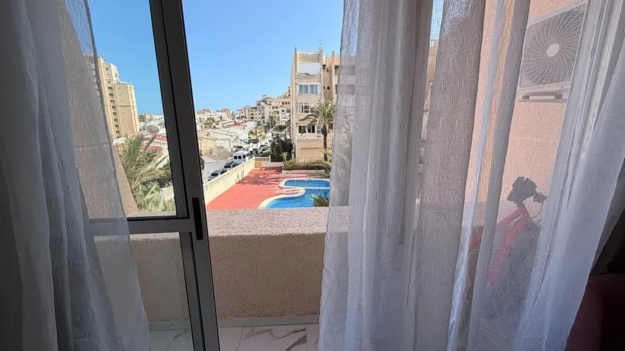Apartment de 44m² à Torrevieja, Spain No. 2151 № 6